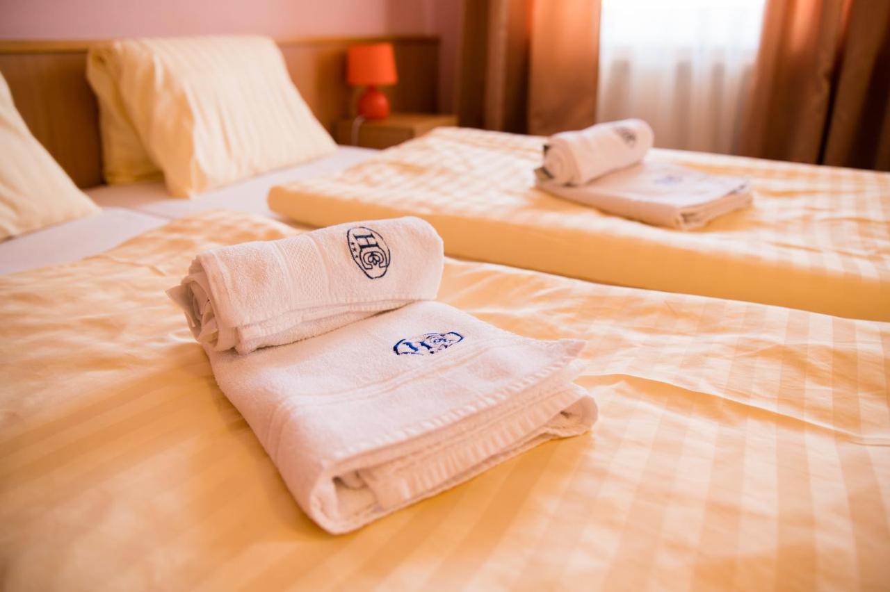 Hotel Clavis Lučenec Eksteriør billede